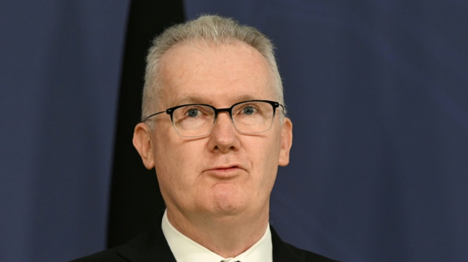 Australia dice que 13 ciudadanos relacionados con presuntos miembros del EI regresan de Siria