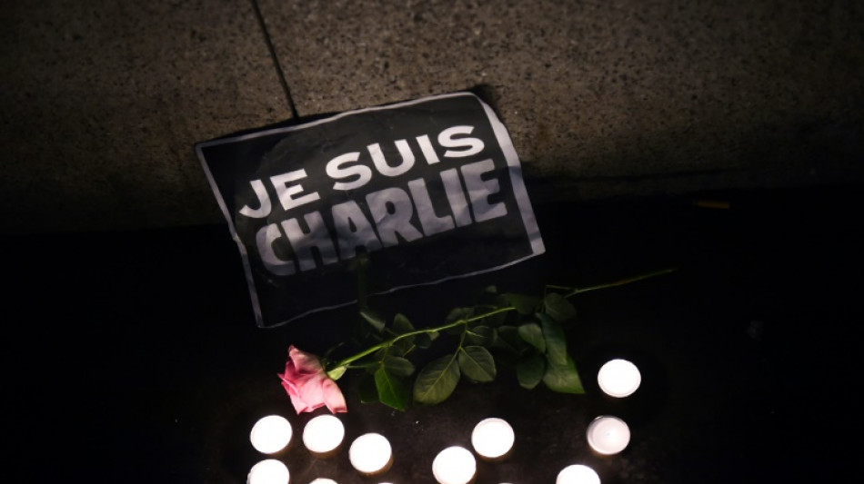"Charlie Hebdo" ver&ouml;ffentlicht Sonderausgabe zehn Jahre nach Anschlag