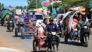 Conflit entre la Tha&iuml;lande et le Cambodge: plus de 500.000 d&eacute;plac&eacute;s, selon Phnom Penh