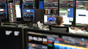 Borsa: Milano in caduta libera, in calo del 4,7%