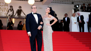 Boicoteado por Hollywood, Kevin Spacey aparece en la alfombra roja de Cannes