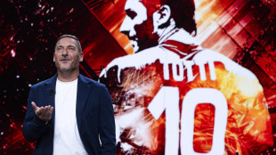 Calcio: Totti 'Roma candidata per lo scudetto insieme all'Inter'