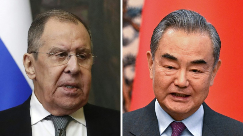 China recebe Lavrov e promete refor&ccedil;ar a 'coopera&ccedil;&atilde;o estrat&eacute;gica' com a R&uacute;ssia