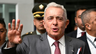 Colombie: l'ex-président Uribe condamné à 12 ans d'assignation à résidence
