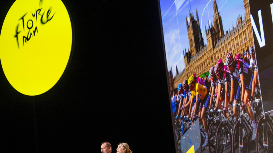 Il via da Edimburgo, Pirenei e finale a Parigi: svelato il Tour 2027