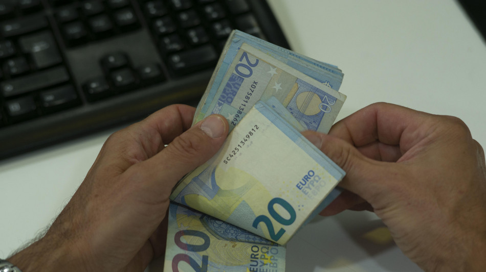 Bankitalia, nuova lieve crescita per i tassi sui mutui, salgono al 3,73%