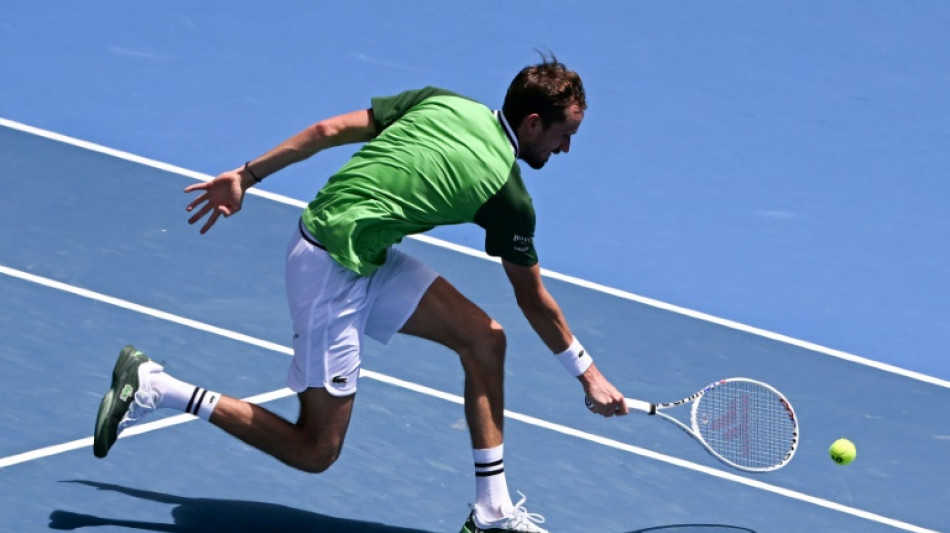 Open d'Australie: Medvedev &agrave; r&eacute;action, choc nocturne Osaka-Garcia