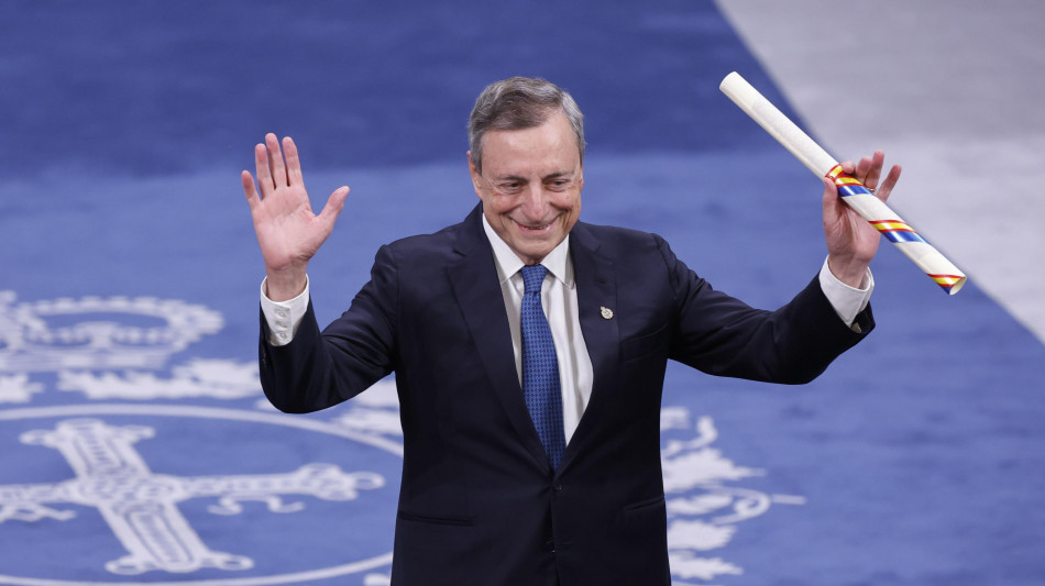 Il premio Carlo Magno a Draghi, 'per la sua grande azione per l'Ue'
