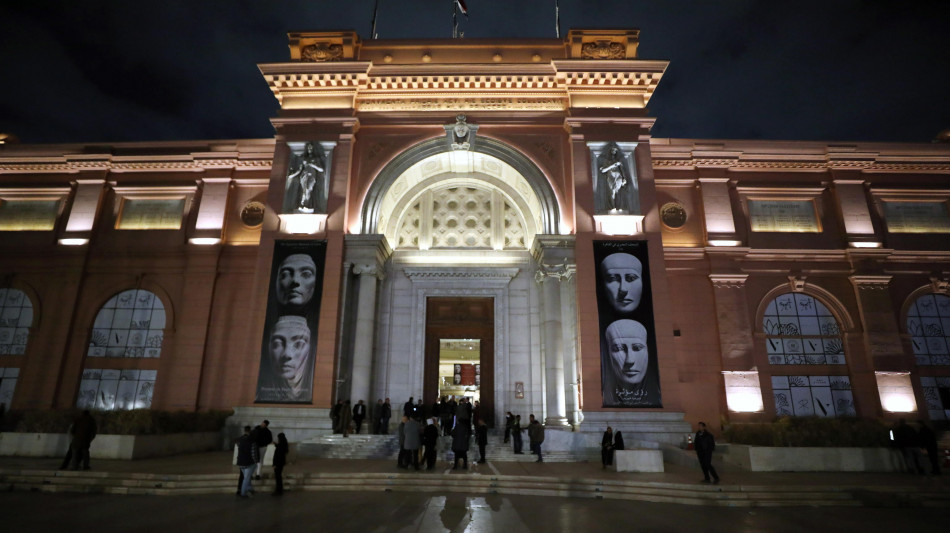 Braccialetto di un faraone scomparso dal museo del Cairo