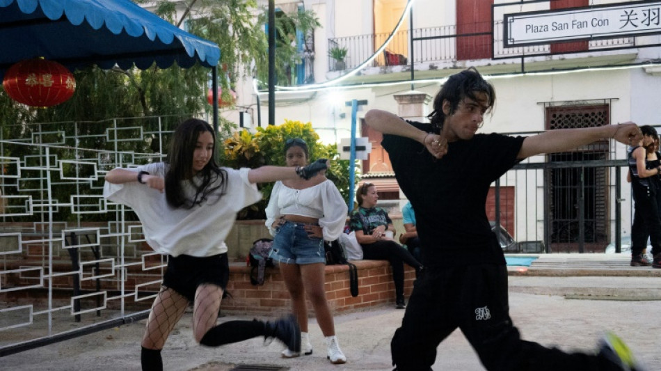 En Cuba, tierra de la salsa, el &eacute;xito del K-pop surcoreano