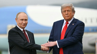 Roter Teppich und Applaus: Trump empfängt Putin in Alaska demonstrativ freundlich