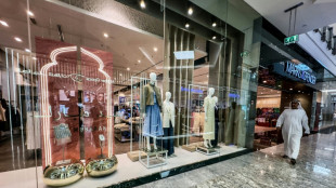 Guerre au Moyen-Orient: Duba&iuml;, capitale du luxe en sursis