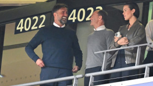 Klopp descarta possibilidade de voltar a treinar a curto prazo