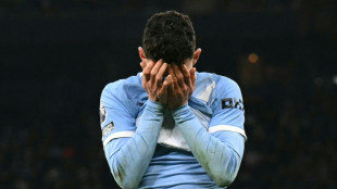 Man City held by Chelsea in major title blow, Liverpool denied in Fulham thriller
