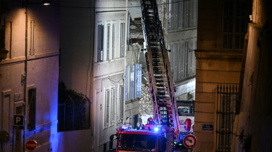 Immeuble effondr&eacute; &agrave; Marseille: apr&egrave;s les secouristes, place aux enqu&ecirc;teurs