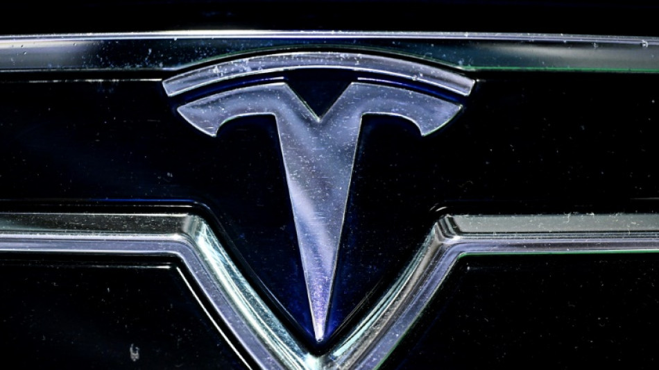 Tesla aprova US$ 29 bilhões em ações para Musk em meio a processo judicial