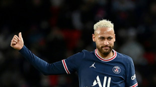 Foot: 990.000 euros de salaire mensuel moyen au PSG, Neymar à 4 millions (presse)