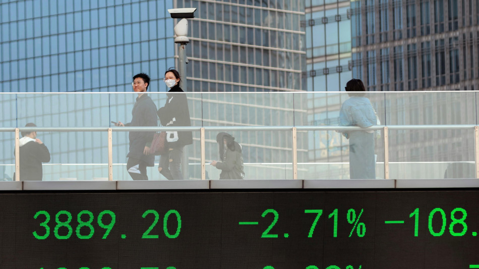 Borsa: Asia in calo con tecnologici, in Europa occhi a energia
