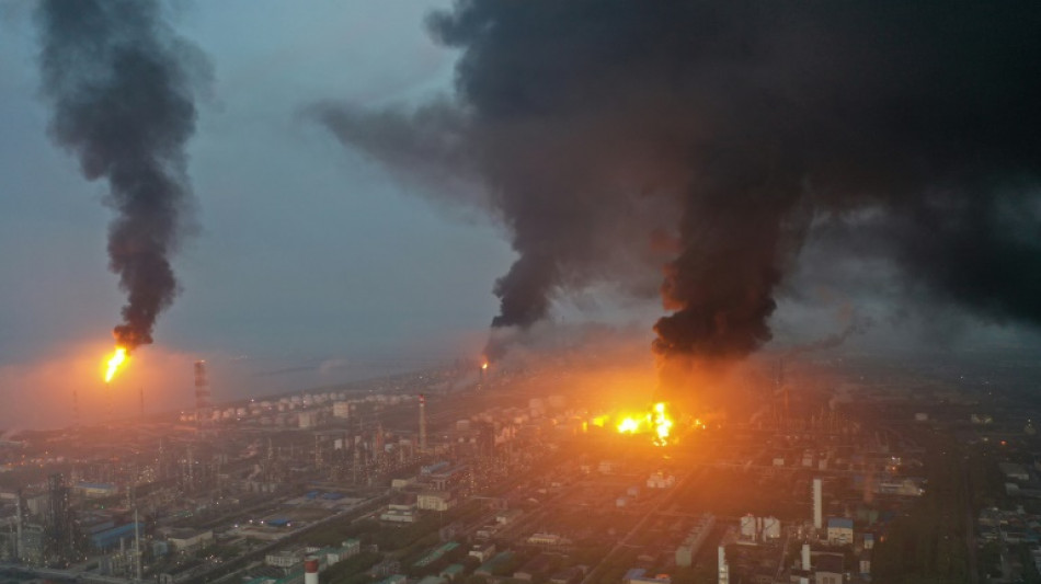 Un muerto en incendio en una planta qu&iacute;mica en Shangh&aacute;i