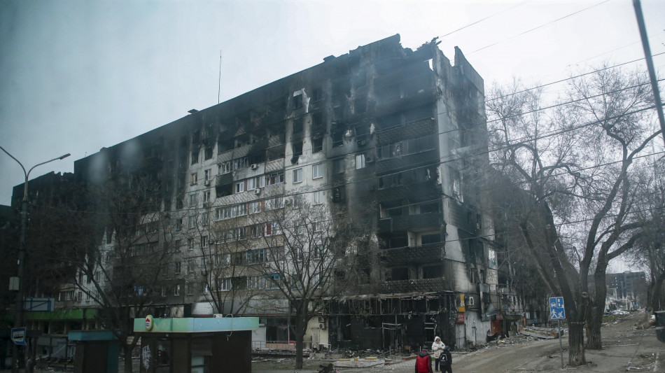 Ucraina: centinaia di migliaia di utenti senza elettricit&agrave;