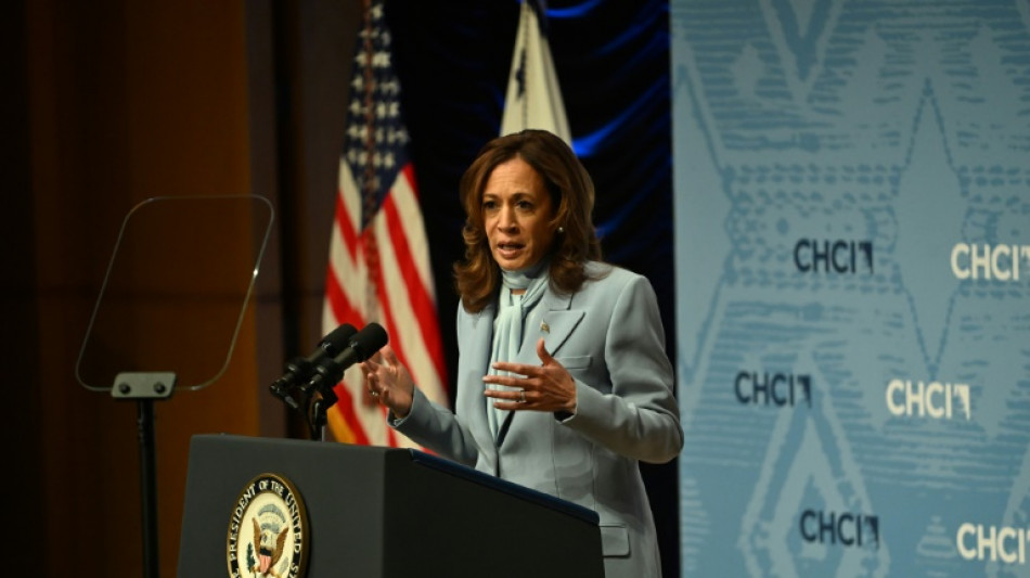 Harris dice a latinos que un nuevo mandato de Trump har&aacute; "retroceder" a EEUU