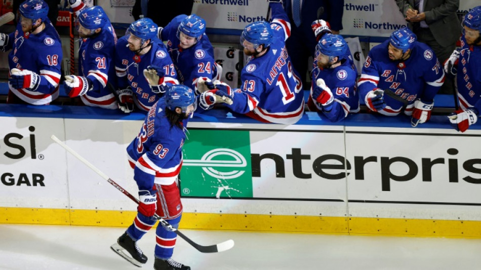 Finale Conf&eacute;rence Est NHL: les NY Rangers m&egrave;nent 2-0 contre le Tampa Bay Lightning