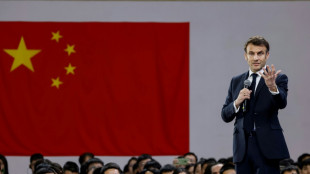 A Canton, Macron parle aux &eacute;tudiants chinois et prend le th&eacute; avec Xi