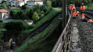 Inondations: le bus, pis-aller apr&egrave;s les d&eacute;g&acirc;ts sur la ligne TER St-&Eacute;tienne-Lyon