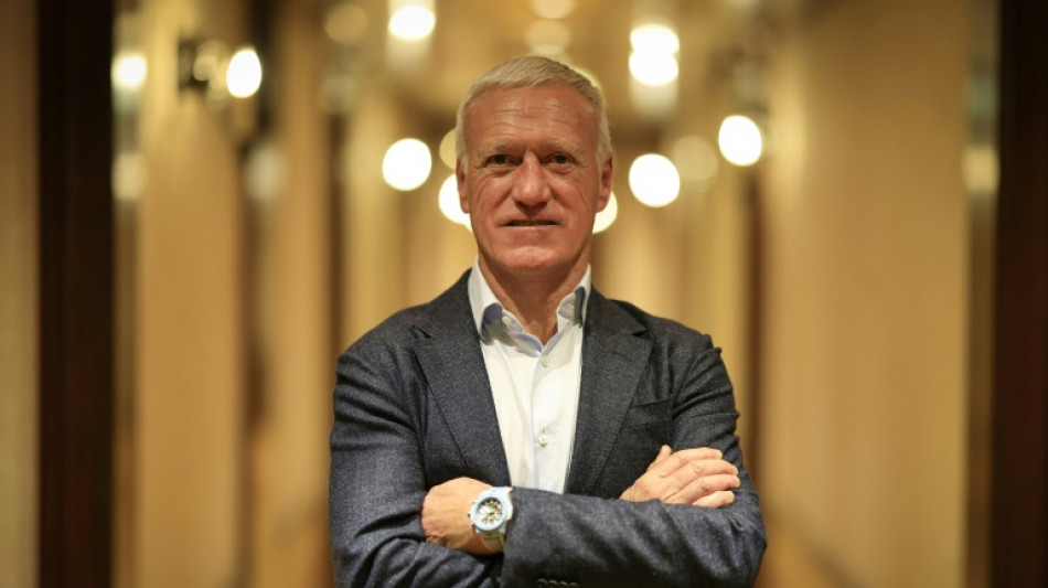Fran&ccedil;a est&aacute; num "grupo dif&iacute;cil" na Eurocopa, diz Deschamps