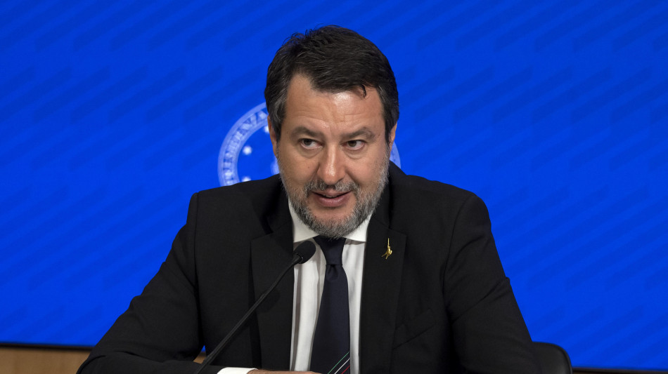 Salvini, con Putin bisogna dialogare