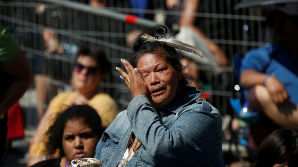 Sobrevivientes se esfuerzan por perdonar, pero la visita del papa a Canad&aacute; "no es suficiente"
