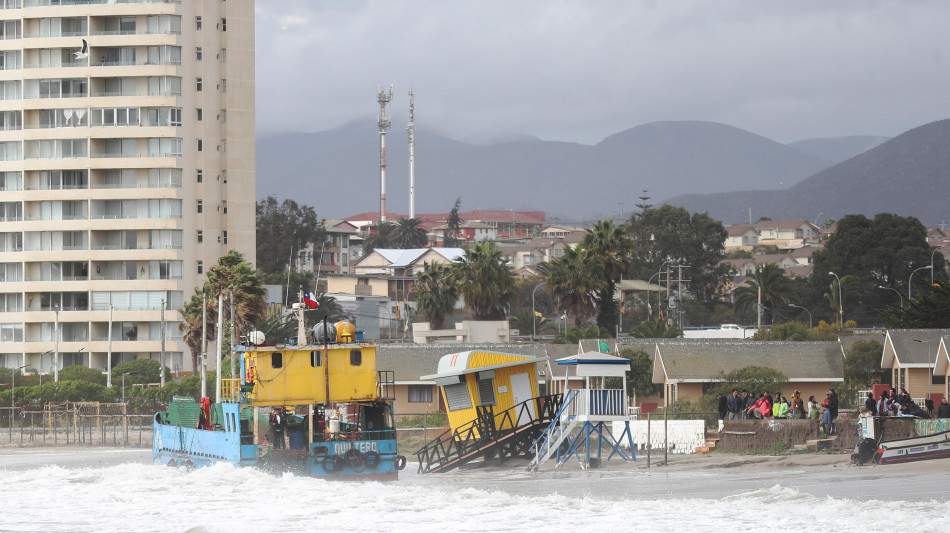 Emergenza maltempo in Cile, il governo decreta fondi straordinari