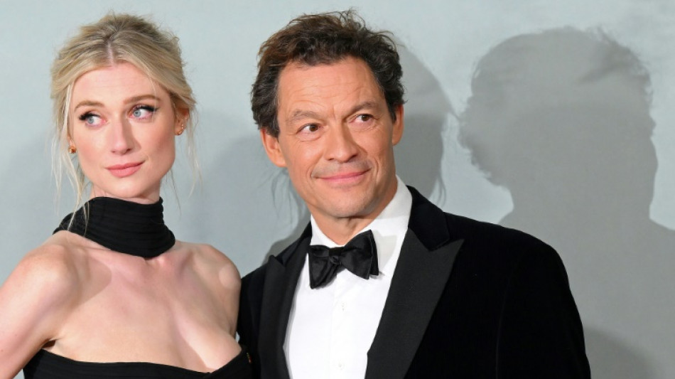 "The Crown": soyons compr&eacute;hensifs pour Charles, plaide son interpr&egrave;te