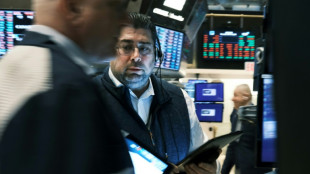 Wall Street conclut en l&eacute;g&egrave;re hausse &agrave; la veille d'une salve de r&eacute;sultats de soci&eacute;t&eacute;s