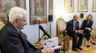 Gli italiani si fidano di Mattarella ma non dei partiti